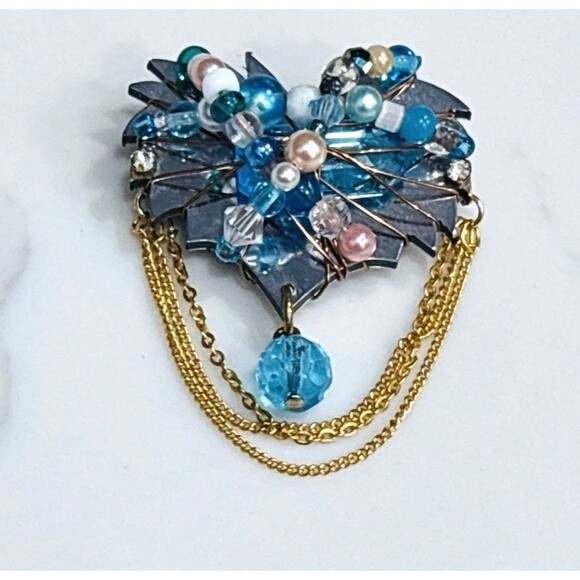 Liztech Brooch Heart Beads Dangle Blue Pink Gold Tone Chains 1992 Signed Pin - Picture 1 of 12